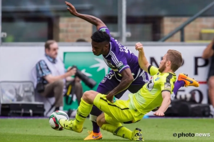 Nielsen woonde twee maand op hotel: "Dag na titelmatch verliet ik mijn appartement"