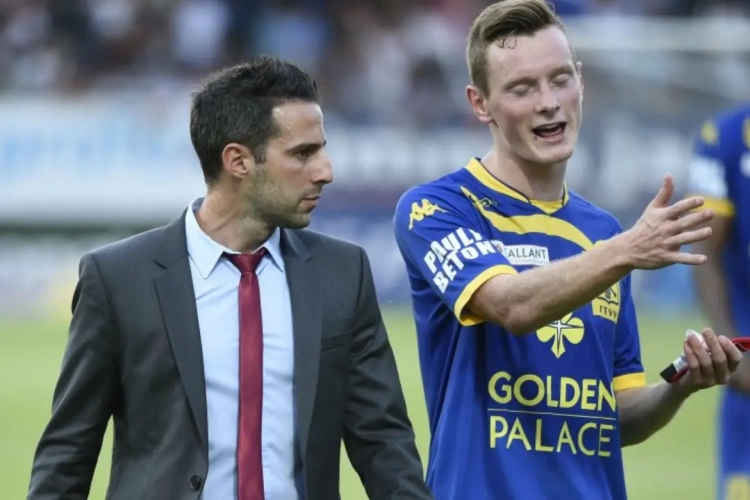 Ferrera ontkent alles: "Geen enkel contact met Standard gehad"