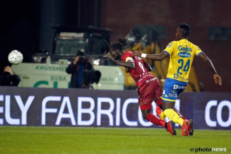 Ongezien: Essevee speelt bal minstens 27 keer rond en maakt af