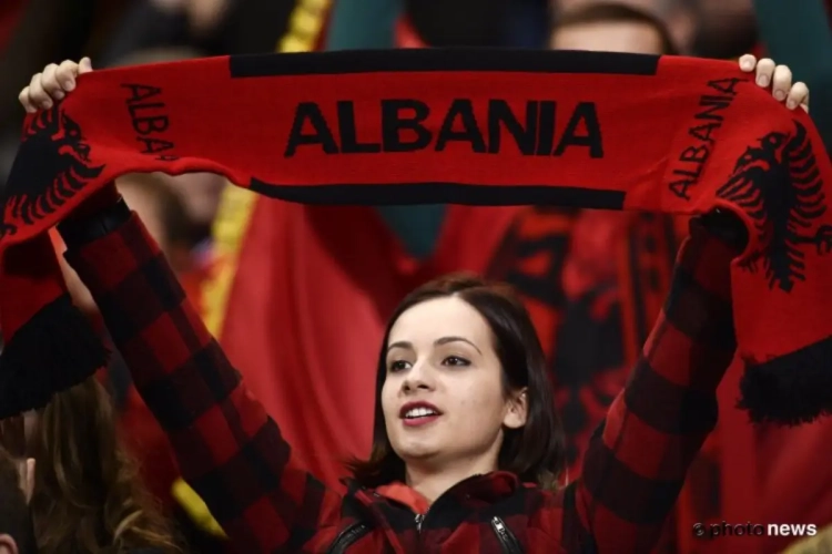 Albanië voorgesteld: een verdediging om 'u' tegen te zeggen