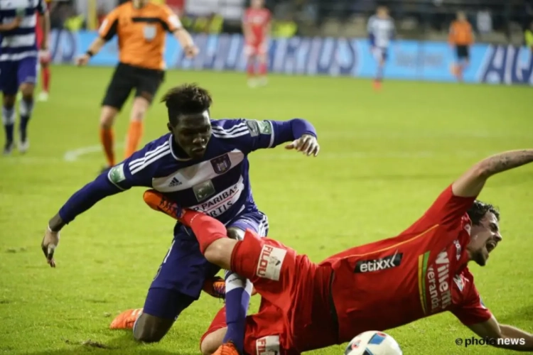 Oostende werd loepzuivere penalty ontzegd: "Altijd op de stip"