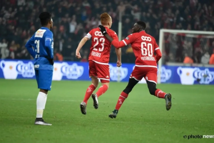 VIDEO: Boem, het pareltje/de raket van Adrien Trebel